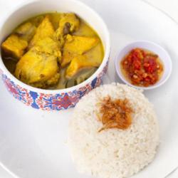Nasi Kare Ayam   Tahu