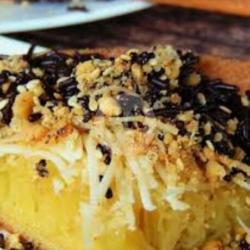 Martabak Unyil Kacang Coklat Wijen