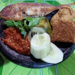 Penyetan Panggangan Ikan Kuniran Tanpa Nasi