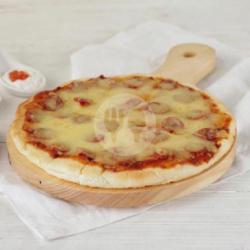 Chicken Sausage Pizza