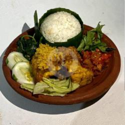 Nasi Ayam Tempong