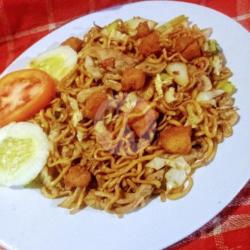 Mie Goreng Naget