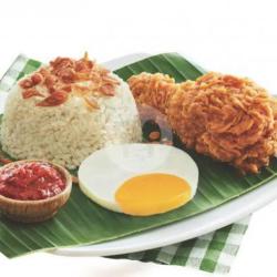 Nasi Uduk Ayam Crispy