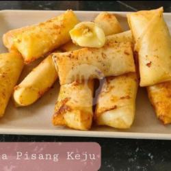 Lumpia Pisang Keju