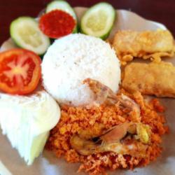 Nasi Sayap Kremes