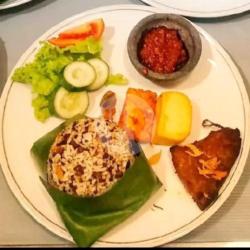 Nasi Tutug Oncom Gepuk