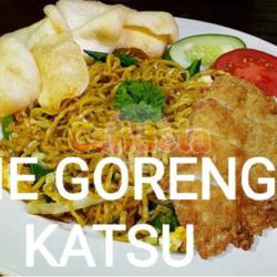 Mie Pedas Katsu