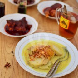 Lontong Haruan