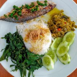 Nasi Ikan Kembung