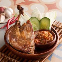 Super Bebek Korek