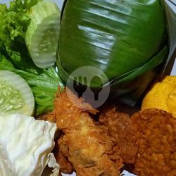 Nasi Timbel Ayam Serundeng Kumplt