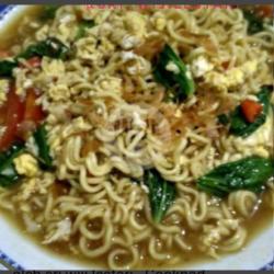 Mie Nyemek Soto