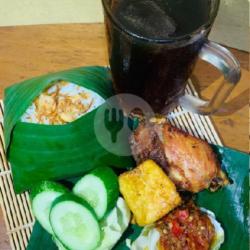 Paket Nasi Ayam Sambel Merah