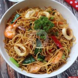 Mie Goreng Seafood Spesial