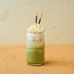 Almond Matcha Milkshake