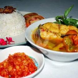 Nasi Pindang Patin (kepala)