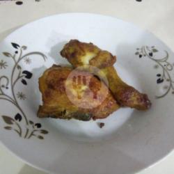 Ayam Goreng Maknyus