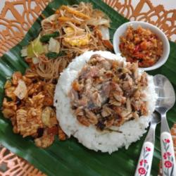 Nasi Campur Tuna Suwir