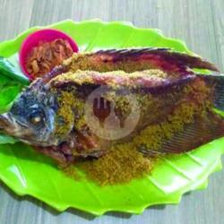 Nasi Kotak Gurami Goreng