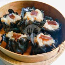 Blackdimsum Ayam Jamur Isi 4