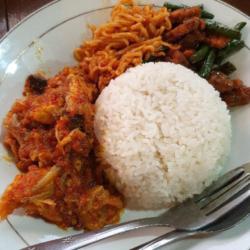 Nasi Ayam Rica Dada