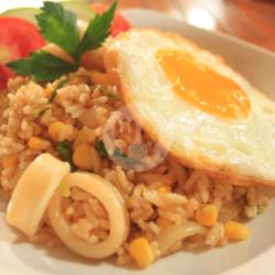 Nasi Goreng Cumi   Telur Ceplok