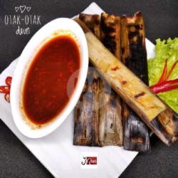 Otak Otak Daun Isi 5 Pcs Bakar / Panggang   Sambal Terasi