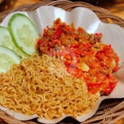 Indomie Rendang   Ayam Geprek