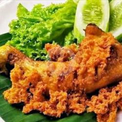 Ayam Goreng Kremess