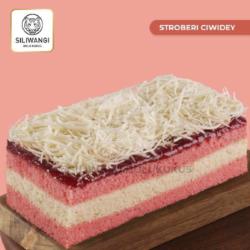 Bolu Kukus Siliwangi Strawberry