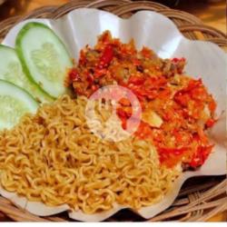 Mie Goreng Ayam Geprek