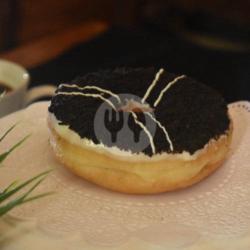 Donat Kentang Topping Oreo