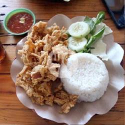 Nasi Jamur Krispy Geprek Sambal Bawang