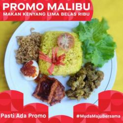 Nasi Kuning Palekko Ayam   Telur