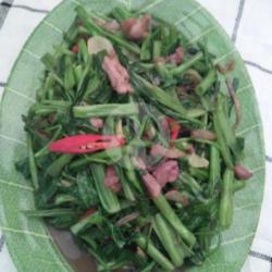 Kangkung Cah Daging Sapi