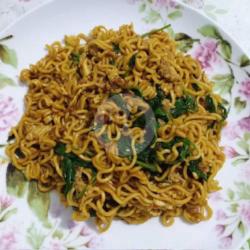 Mie Nyemek Goreng Jumbo