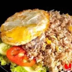 Nasi Goreng Bumbu Rendang Telur Ceplok