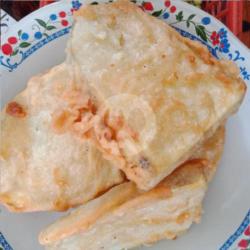 Gorengan ( Ubi Goreng) )