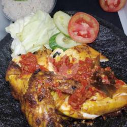 Ayam Dada Bakar Penyet   Nasi