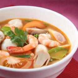 Sop Tom Yam