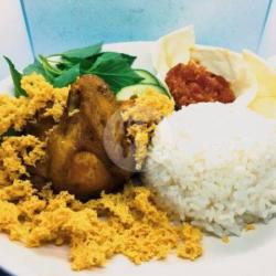 Nasi Ayam Kremes