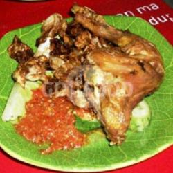 Pecel Ayam   Nasi   Tahu   Tempe