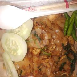 Kwetiau Goreng Kangkung Sosis