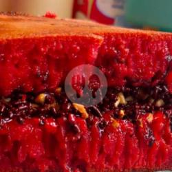 Terang Bulan Red Velvet Coklat Kacang