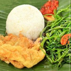 Nasi   Telor Dadar   Cah Kangkung   Sambal