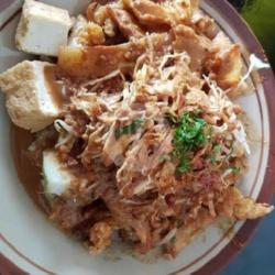 Lontong Tahu Campur Spesial