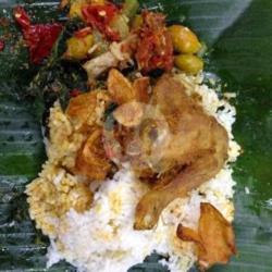 Nasi   Ayam Goreng / Ayam Kuah / Ayam Balado