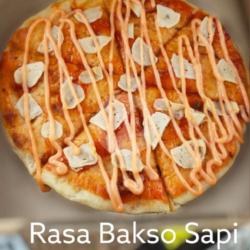 Pizza Bakso Sapi