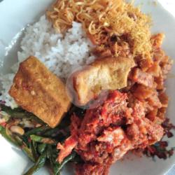 Nasi Campur Ayam Pelecingan Ibu Mis Mantul