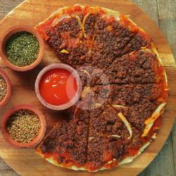 Chicken Rendang Pizza (l)